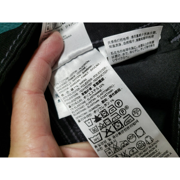 Levis 529 Jeans Size 4 Womens Black Pants Stretch Low Rise Curvy Straight NWT - Picture 6 of 16